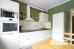 1-к квартира, посуточно, 38м2, 6/10 этаж