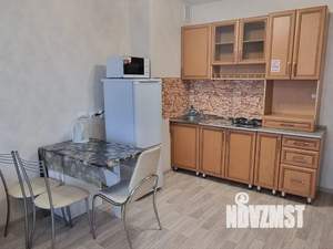 Студия квартира, посуточно, 28м2, 3/20 этаж