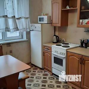 2-к квартира, посуточно, 64м2, 1/1 этаж