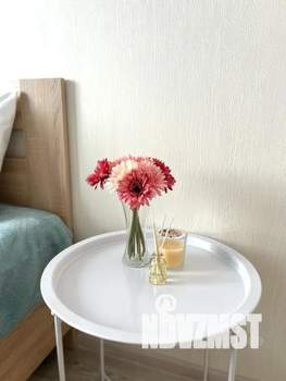 1-к квартира, посуточно, 35м2, 4/25 этаж