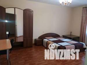 1-к квартира, на длительный срок, 50м2, 5/10 этаж