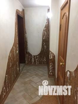 Студия квартира, посуточно, 42м2, 3/5 этаж