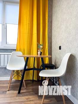 1-к квартира, посуточно, 35м2, 6/9 этаж