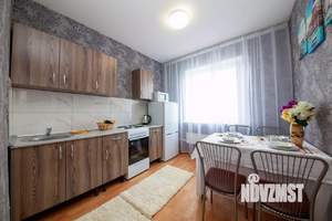 1-к квартира, посуточно, 42м2, 1/1 этаж