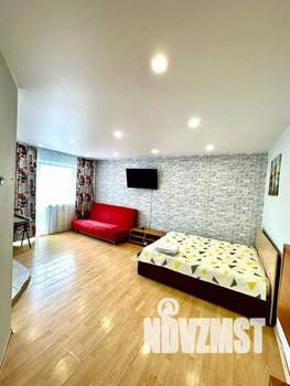 1-к квартира, посуточно, 40м2, 1/1 этаж