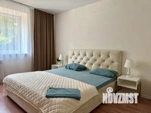 3-к квартира, посуточно, 102м2, 2/10 этаж