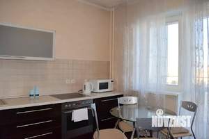 1-к квартира, посуточно, 40м2, 9/12 этаж