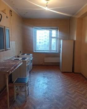 3-к квартира, на длительный срок, 100м2, 3/10 этаж