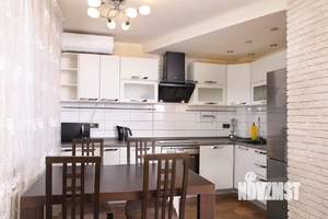 2-к квартира, посуточно, 49м2, 8/10 этаж