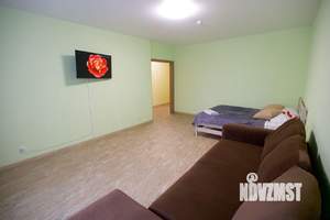 2-к квартира, посуточно, 60м2, 1/1 этаж