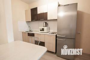 1-к квартира, посуточно, 36м2, 8/25 этаж