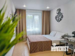 Студия квартира, посуточно, 18м2, 1/10 этаж