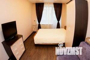 1-к квартира, посуточно, 38м2, 3/5 этаж