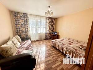 1-к квартира, посуточно, 48м2, 1/1 этаж