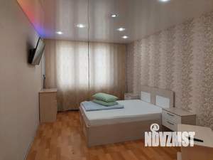 1-к квартира, посуточно, 42м2, 6/25 этаж