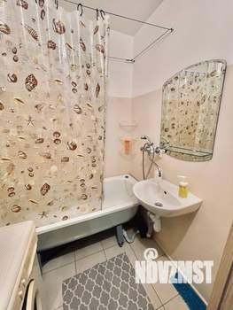 1-к квартира, посуточно, 40м2, 1/17 этаж