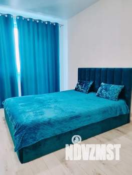 Студия квартира, посуточно, 27м2, 16/25 этаж