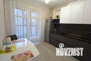 1-к квартира, посуточно, 38м2, 14/25 этаж