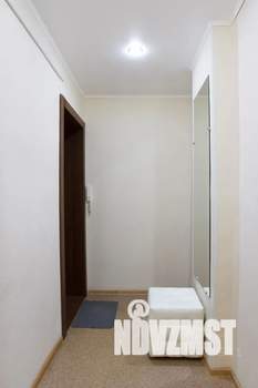 1-к квартира, посуточно, 35м2, 3/5 этаж
