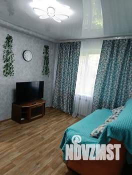 2-к квартира, посуточно, 44м2, 4/9 этаж