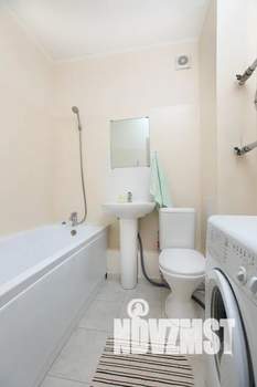 Студия квартира, посуточно, 27м2, 25/25 этаж