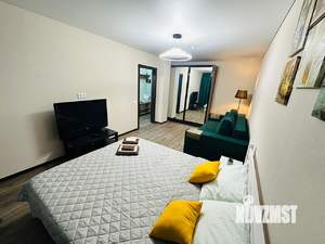 1-к квартира, посуточно, 50м2, 4/17 этаж