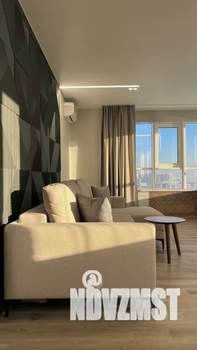 2-к квартира, посуточно, 62м2, 14/17 этаж