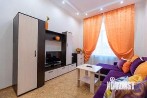 2-к квартира, посуточно, 56м2, 1/1 этаж