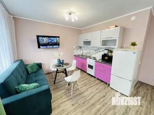 Студия квартира, посуточно, 40м2, 8/10 этаж