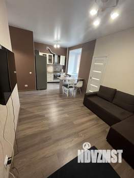 1-к квартира, посуточно, 38м2, 1/1 этаж