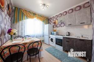 2-к квартира, посуточно, 54м2, 1/1 этаж