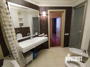 3-к квартира, посуточно, 85м2, 1/1 этаж