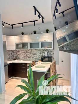 Студия квартира, посуточно, 33м2, 8/25 этаж