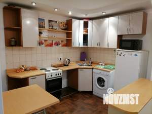 1-к квартира, посуточно, 35м2, 4/9 этаж