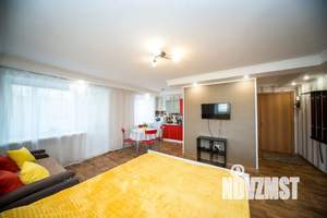 Студия квартира, посуточно, 35м2, 3/5 этаж