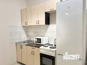 Студия квартира, посуточно, 30м2, 18/25 этаж