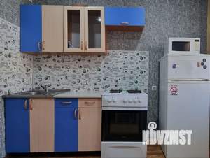 1-к квартира, посуточно, 40м2, 4/10 этаж