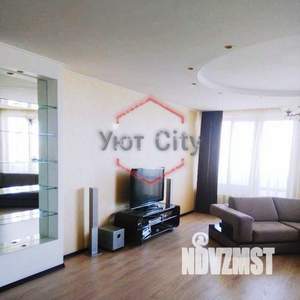 4-к квартира, на длительный срок, 131м2, 7/9 этаж