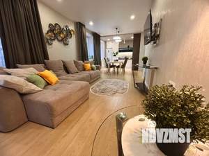 2-к квартира, посуточно, 62м2, 9/17 этаж