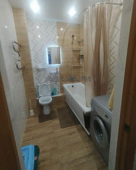 1-к квартира, на длительный срок, 42м2, 3/10 этаж