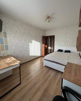 1-к квартира, на длительный срок, 37м2, 4/10 этаж