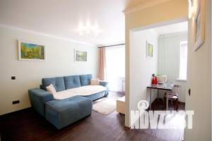 1-к квартира, посуточно, 32м2, 3/5 этаж