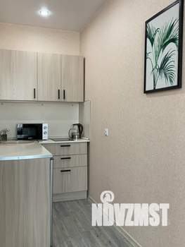 Студия квартира, посуточно, 28м2, 11/22 этаж