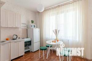 1-к квартира, посуточно, 40м2, 6/19 этаж