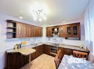 2-к квартира, посуточно, 80м2, 1/1 этаж