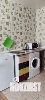 1-к квартира, посуточно, 18м2, 1/1 этаж