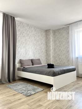 1-к квартира, посуточно, 47м2, 9/25 этаж