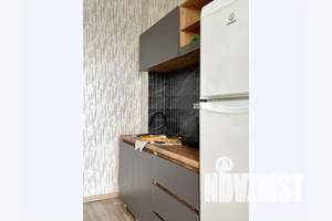 1-к квартира, посуточно, 35м2, 14/25 этаж