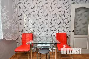 1-к квартира, посуточно, 47м2, 2/10 этаж