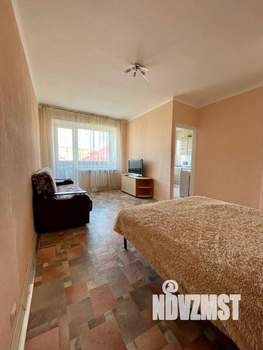 2-к квартира, посуточно, 47м2, 1/1 этаж